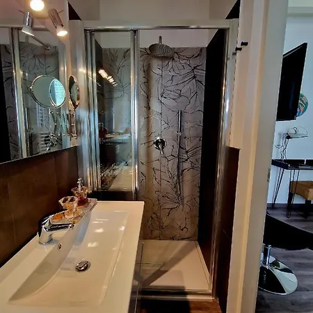 Alojamento de Acomodação e Pequeno-almoço Mi Garba 3*